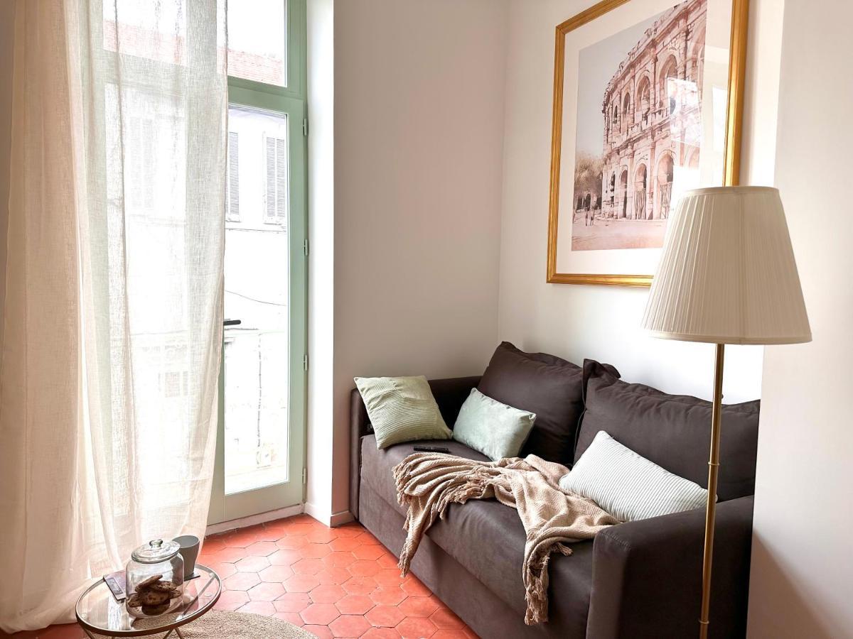 Le Petit Provencal Apartamento Nimes Exterior foto